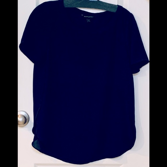 Hi-Low Hem Crew Neck - Navy - Picture 1 of 2